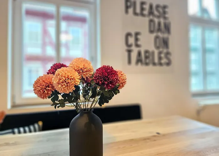 Lumen - Design Loft - Zentral - Ps5 - Balkon *